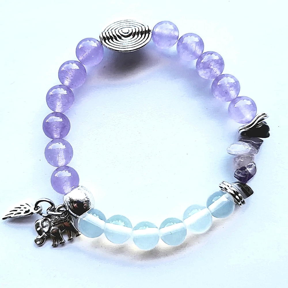 Elastic handmade bracelet
